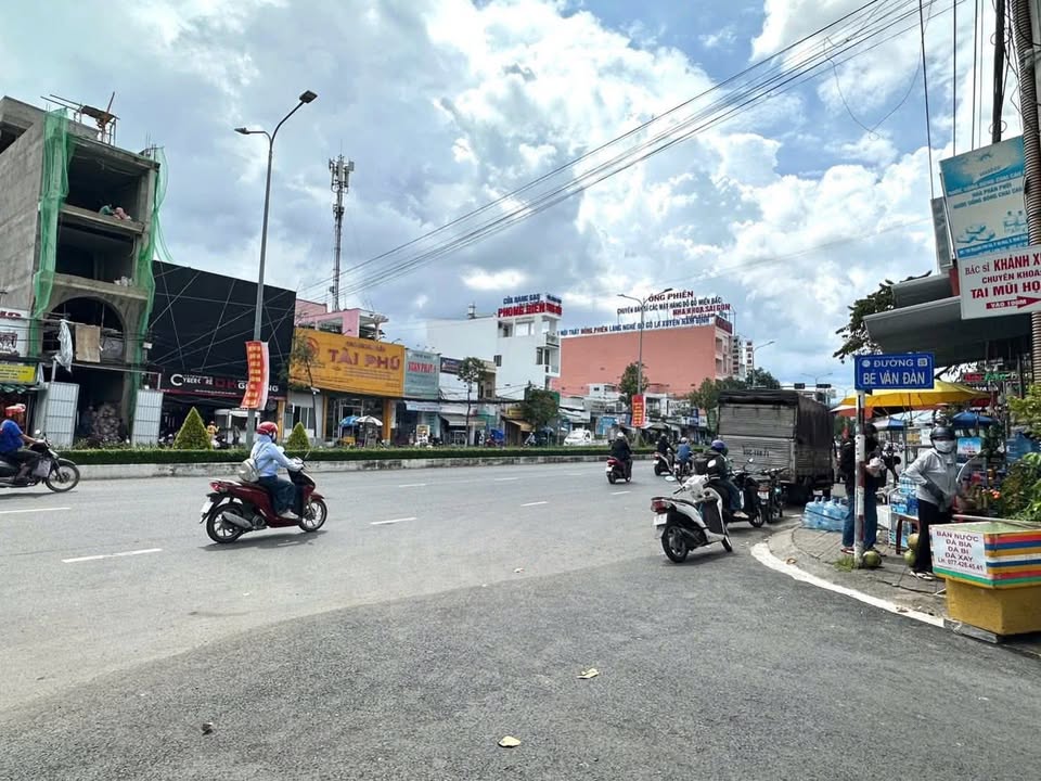 Bán nhà mặt tiền đường Bế Văn Đàn, Cái Khế, Cần Thơ 123.2m² - Pháp lý rõ ràng!