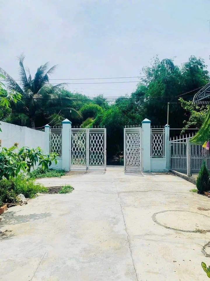 Đất xây nhà nghỉ dưỡng 1879m² tại Thốt Nốt, Cần Thơ - Giá chỉ 2.2 triệu/m²!