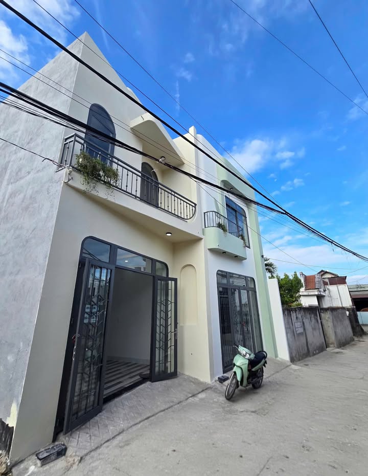 Nhà 1 Lầu 1 Trệt Phường Hố Nai 63m² giá 2.65 tỷ - Thiết kế hiện đại, sẵn sàng ở ngay!