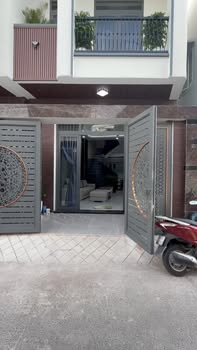 Nhà 1 trệt 2 lầu hiện đại phường Thống Nhất 64m² giá 4.9 tỷ - Sẵn sàng vào ở ngay!