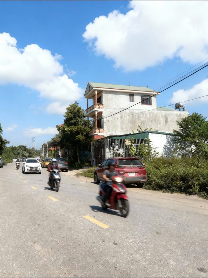 Đất nền Yên Thạch, Sông Lô, Vĩnh Phúc 100m² giá 1 tỷ - Đầu tư sinh lời ngay lập tức!