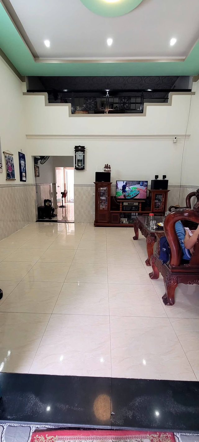 Nhà chính chủ Tân Bình 80m² giá 1.5 tỷ - Sổ chung, đường xe hơi vào tận nhà!