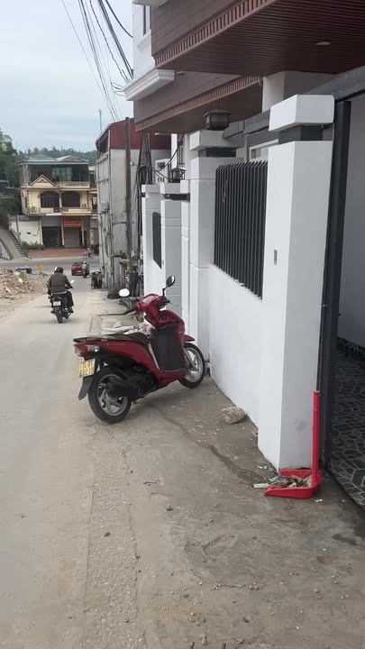 Nhà 3 tầng tại Hà Lầm, Hạ Long 56m² giá 4.1 tỷ - Kinh doanh ngay!