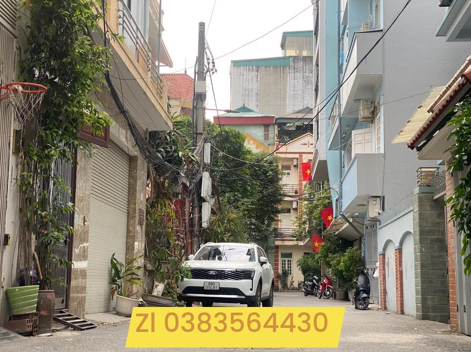 Nhà mặt phố Nguyễn Văn Huyên, Cầu Giấy 56m² giá 13.8 tỷ - Kinh doanh sầm uất!