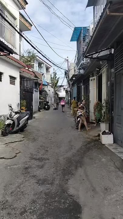 Bán nhà riêng Liên khu 2.5, Hiệp Thành, Q12 - Nhà đẹp, sổ hồng riêng!