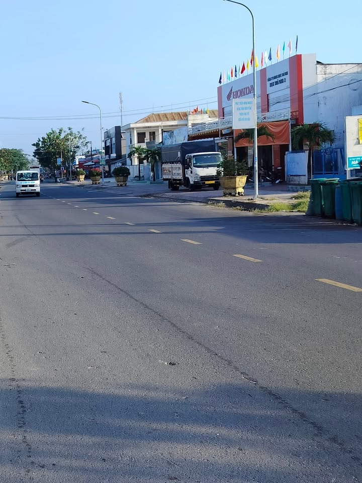 Đất mặt tiền QL53, xã Càng Long, 180m² giá 3 tỷ - Đầu tư sinh lời hấp dẫn!