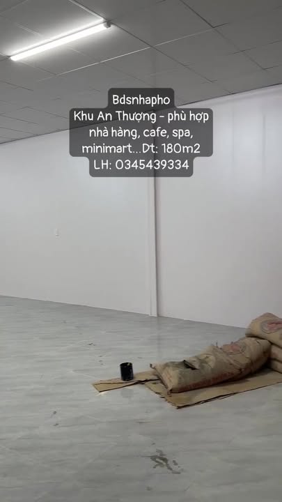 Mặt bằng cho thuê tại Mỹ An, Đà Nẵng 180m² - Phù hợp mọi mô hình kinh doanh!