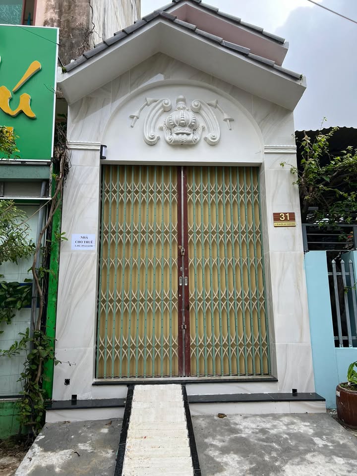 Nhà cho thuê tại Quy Nhơn Đông - Diện tích rộng rãi, giá thỏa thuận!