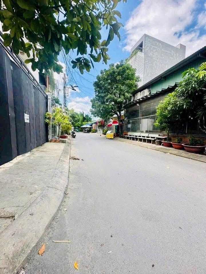 Đất FrontHouse 2 mặt tiền Gò Vấp 239m² giá 11 tỷ - Tiềm năng kinh doanh cực cao!