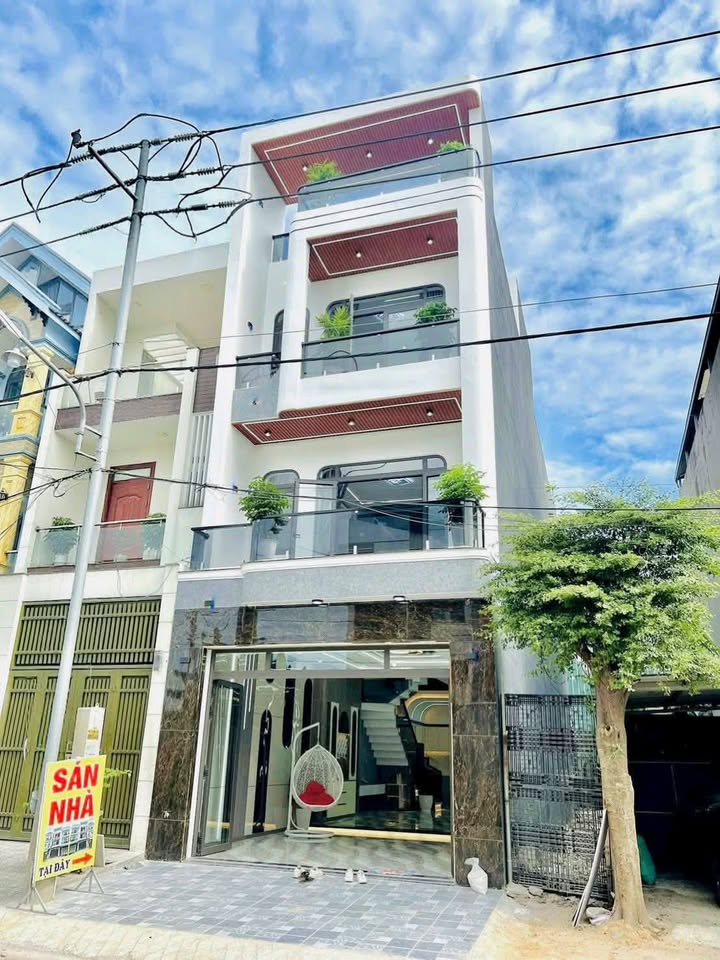 FrontHouse Dĩ An 115m² giá 7.3 tỷ - Kinh doanh thuận lợi ngay trục chính!