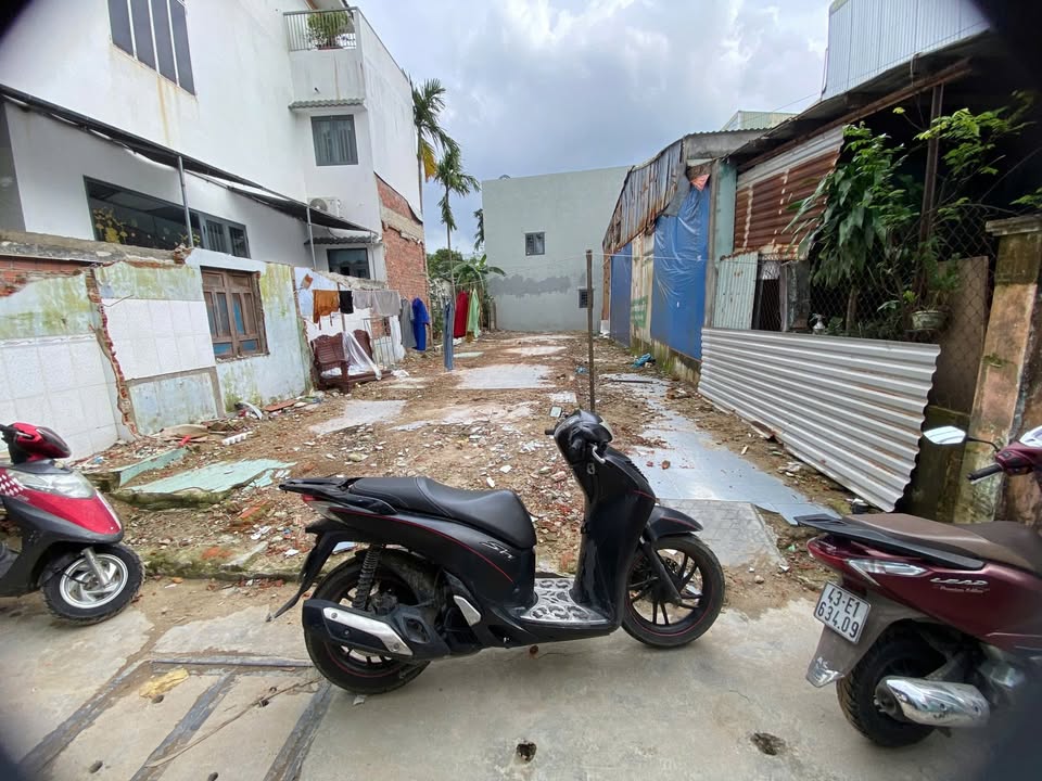 Đất kiệt Võ Duy Ninh, Sơn Trà 90m² giá 4.5 tỷ - Hướng Tây Nam