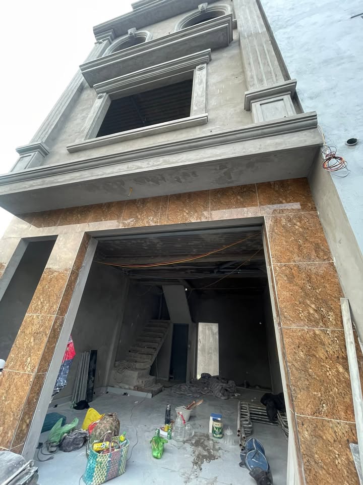 Nhà lô góc tại Hạ Đoạn 2, Đông Hải 2, 44m² giá 2 tỷ - Ô tô vào tận cửa!