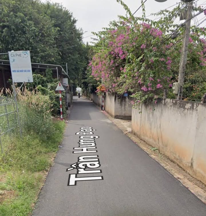 Đất nền Thị Trấn Ngãi Giao, Bà Rịa - Vũng Tàu 245m² giá 1.8 tỷ - Vị trí đắc địa gần công viên!