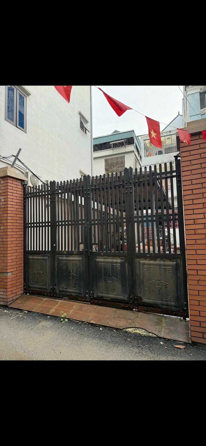 Đất đẹp Vạn Phúc, 68.8m², ô tô tránh, giá thương lượng - Cơ hội hiếm có!