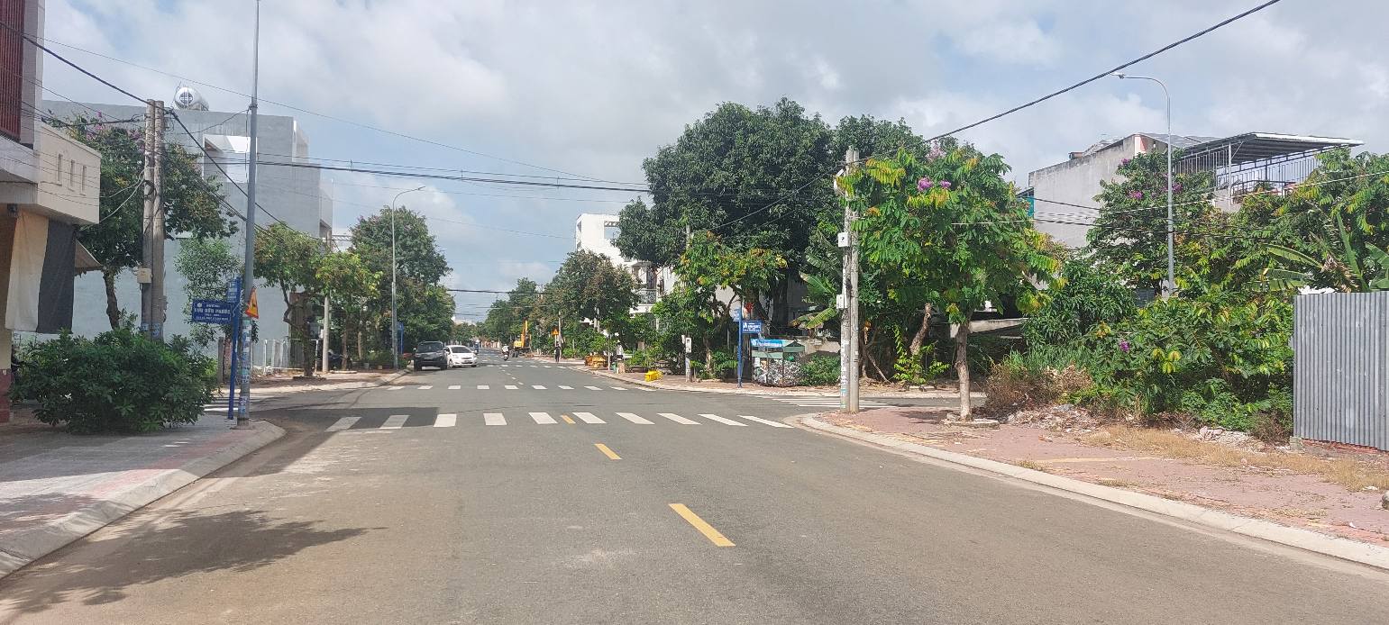 Đất nền lô góc đường Phan Bội Châu, phường Long Tâm, 134.4m² - Giá 4.15 tỷ, Đầu tư sinh lời ngay!