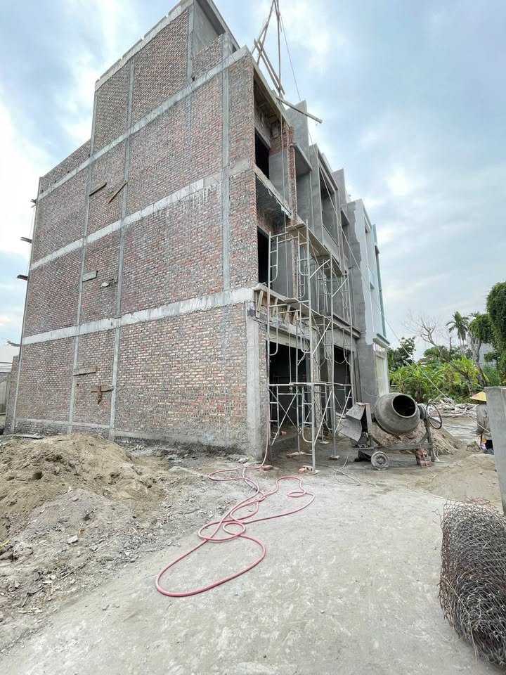 Nhà 3.5 tầng Đặng Cương 50m² giá 2.35 tỷ - Thiết kế hiện đại, sổ đỏ chính chủ!