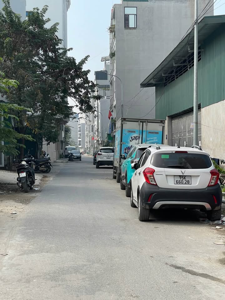 Bán nhà mặt tiền kinh doanh Đường Vân Canh 41m² giá 14 tỷ - Thang máy xịn, ô tô tránh!