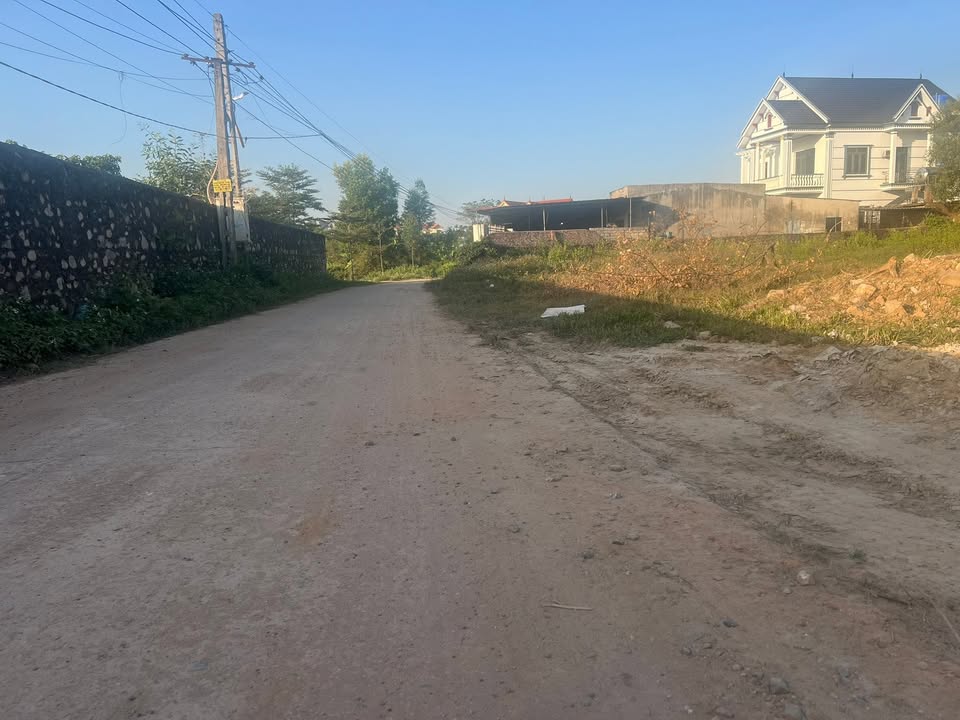 Đất nền Chính Thượng - Lan Mẫu 200m² giá tốt - Cắt lỗ nhanh!