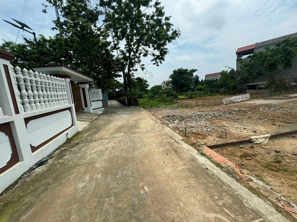 Đất nền Tân Sơn, Đoan Bái, Hiệp Hòa 198m² - Giá 500 triệu - Cơ hội đầu tư hấp dẫn!