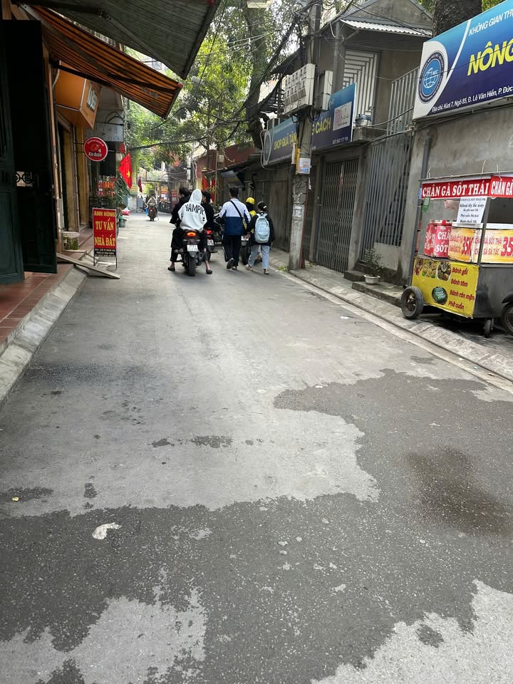 Nhà mặt ngõ Lê Văn Hiến, Bắc Từ Liêm, 45m² giá 14 tỷ - Đầu tư sinh lời cao!