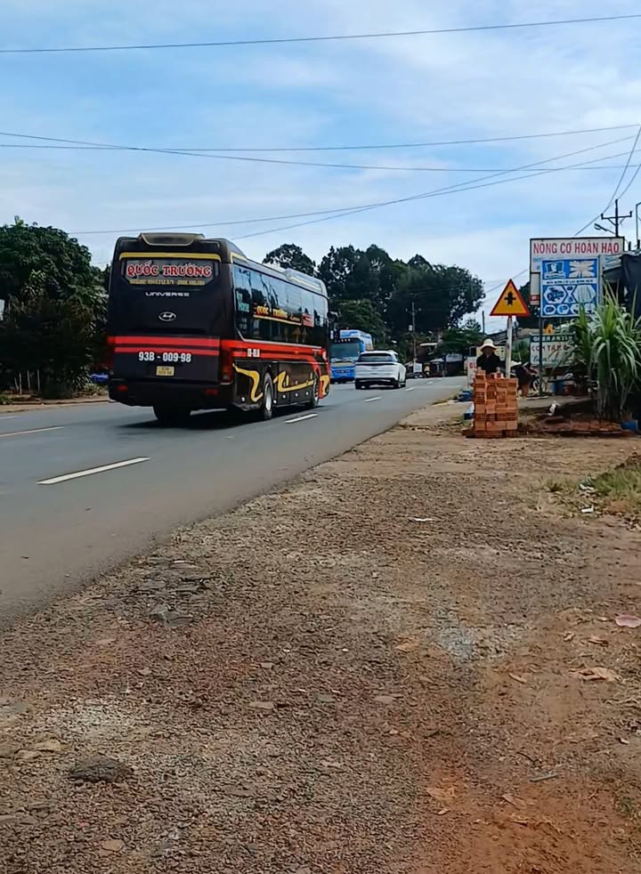 Đất Mặt Tiền Quốc Lộ 14 Bù Đăng 300m² giá 1 tỷ - Kinh doanh cực tốt!