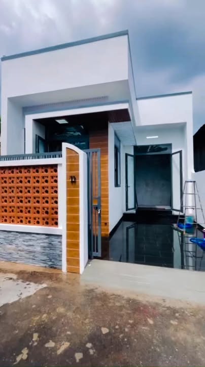 Nhà mặt tiền đường Long Phước, Bà Rịa - 92.5m² giá 1.85 tỷ - Sẵn sàng vào ở!