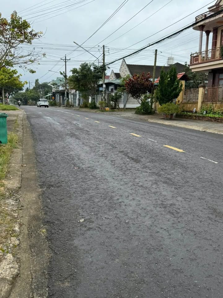 Đất nền Bùi Thị Xuân, Bảo Lộc 89m² giá 5 tỷ - Lô góc 2 mặt tiền kinh doanh tuyệt vời!