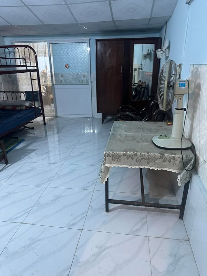 Nhà riêng đường Nguyễn Huệ, phường 8, Vĩnh Long 146.1m² giá 2.35 tỷ - Chính chủ bán gấp!