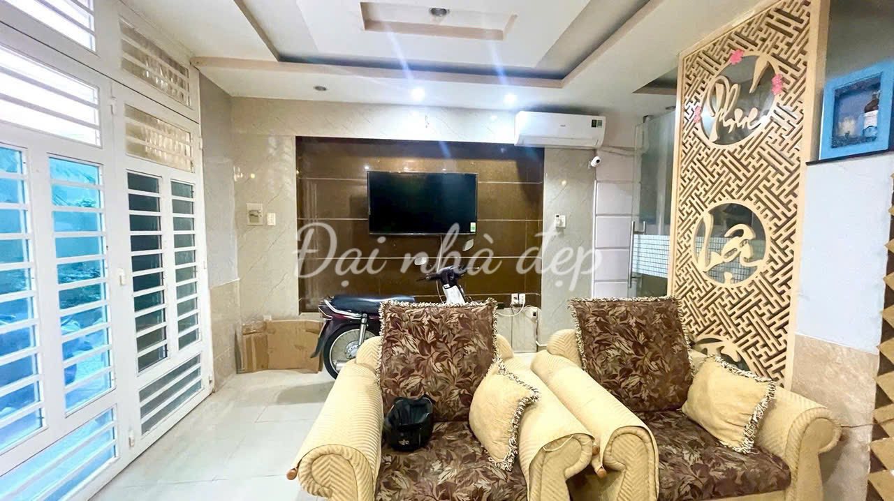 Nhà 4 tầng Tân Quy, Quận 7 60m² giá 8.1 tỷ - Hẻm xe hơi, gần Lotte Mart!