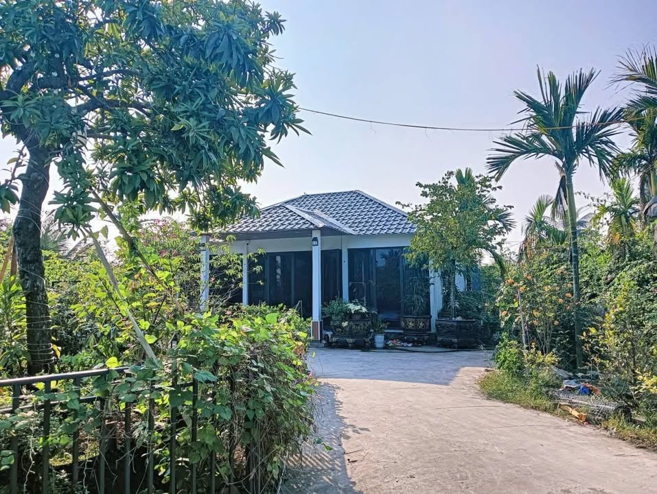 Nhà vườn Hữu Bằng, Kiến Thụy 2200m² giá 2.1 tỷ - Thiết kế đẹp, đầy đủ nội thất!