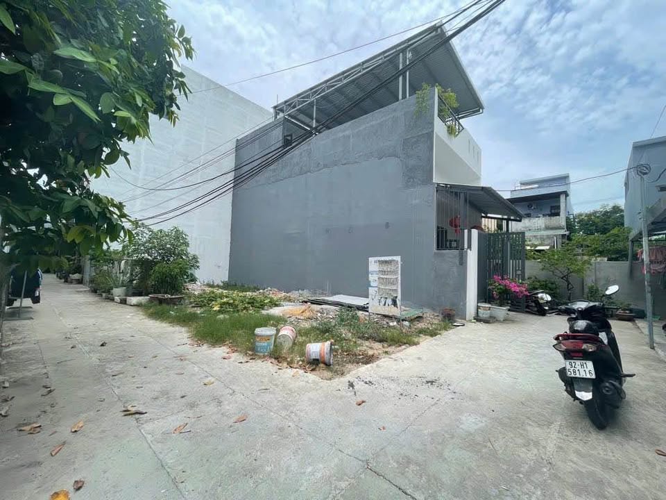 Nhà góc 2 mặt tiền Hoàng Văn Hoè 72m² giá 5 tỷ - Cơ hội vàng cho nhà đầu tư!