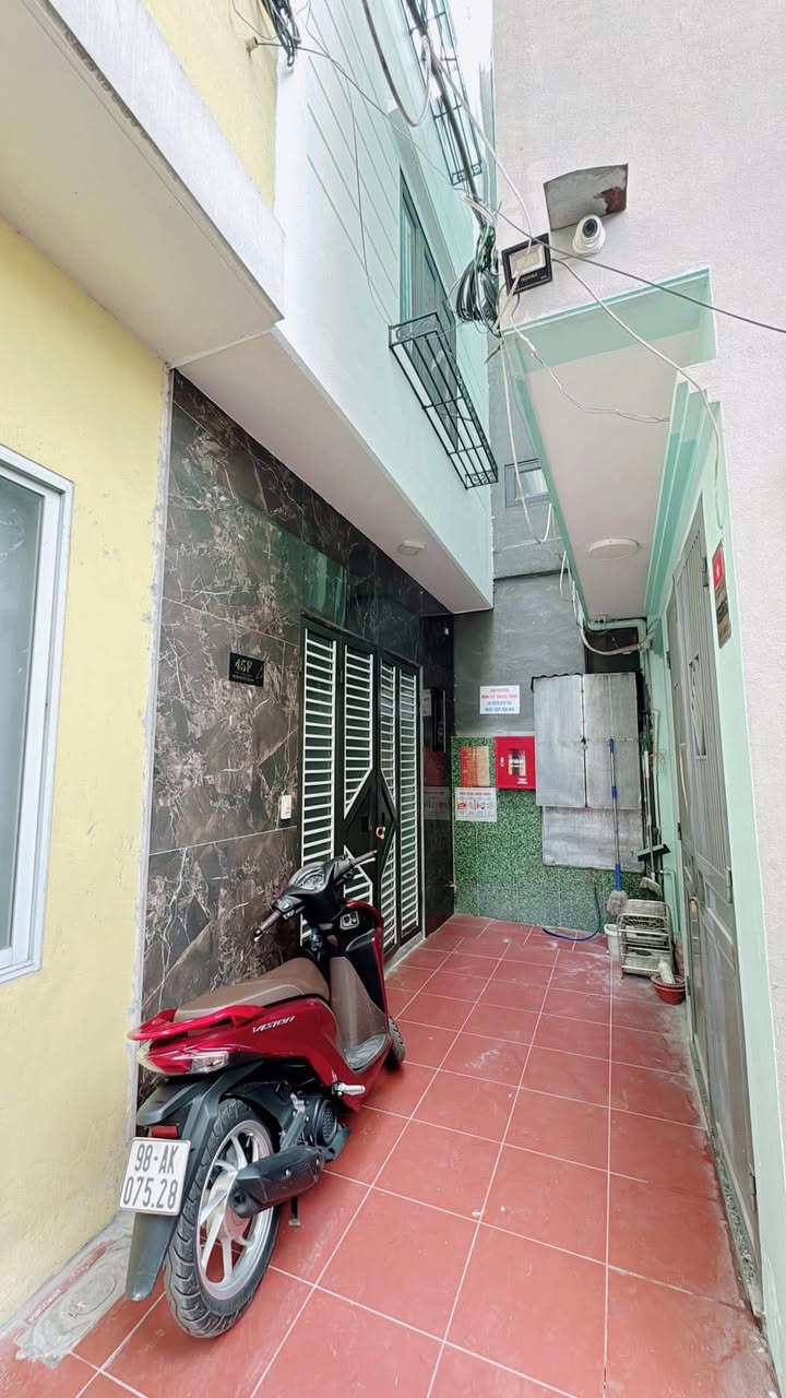 Nhà phố Kẻ Tạnh, Giang Biên, 31m² giá 6.95 tỷ - Sẵn sàng vào ở!