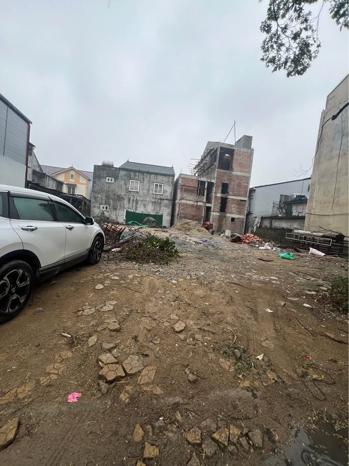 Đất mặt đường Trần Quang Khải, Vinh 98m² giá chỉ 65 triệu - Cơ hội đầu tư tuyệt vời!