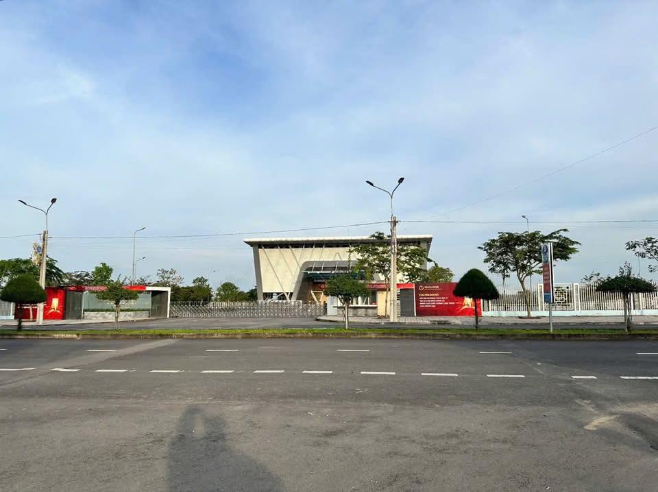 Đất thổ cư Trảng Bom 100m² giá 2 tỷ - Đối diện công viên 30/4!