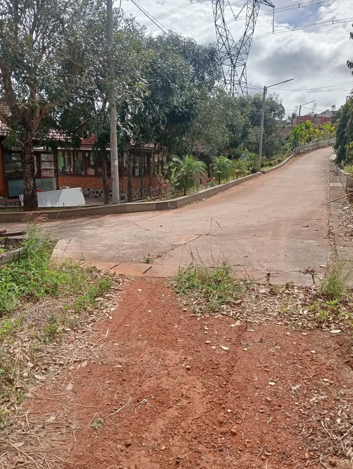 Đất thổ cư 175m² tại xã Nhân Cơ, Đắk Nông - Giá chỉ 800 triệu, thương lượng chính chủ!