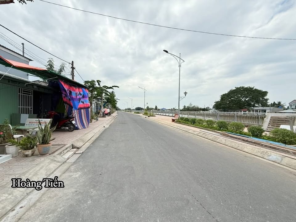 Nhà lầu góc 2 mặt tiền Bờ Kè, Vĩnh Long 48m² giá 1.45 tỷ - Đầu tư kinh doanh sinh lời!