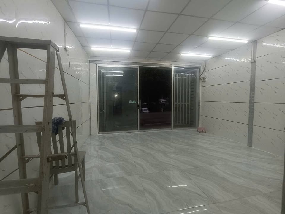 Cho thuê mặt bằng đẹp Tân Túc 40.5m² - Giá thương lượng hấp dẫn!