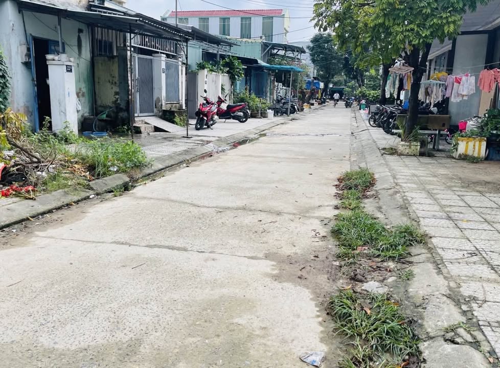 Lô đất mặt tiền đường Thành Vinh, Liên Chiểu 198m² giá 3.6 tỷ - Cơ hội đầu tư sinh lời!