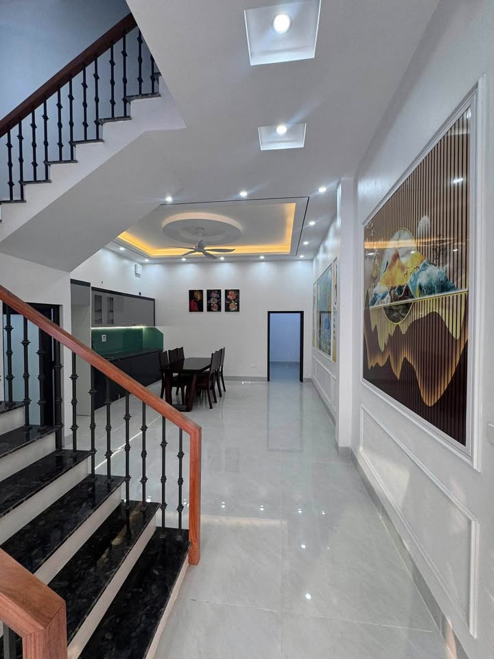 Nhà 3 tầng khu phân lô Nam Bình 100m² giá 6 tỷ - Gần cầu Bông Lau, đường đôi Lê Duẩn!