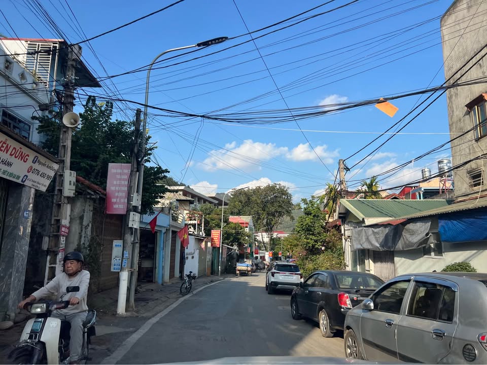 Đất nền Tô Hiệu Sơn La 75.6m² giá 1.3 tỷ - Sổ đỏ chính chủ, sang tên nhanh gọn!