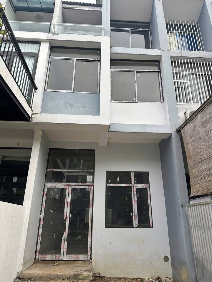 Nhà 3 tầng An Cựu City, Huế 81m² giá 4,3 tỷ - Vị trí trung tâm, tiện nghi đầy đủ!