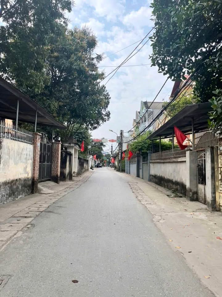 Đất nền mặt đường Phạm Hồng Thái, Hữu Nghị 92.5m² - Kinh doanh tuyệt vời!