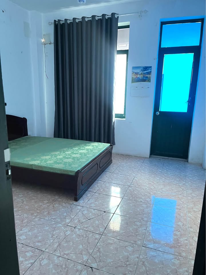 Chung cư Sài Đồng 100m² giá 6.5 triệu - Căn hộ cho thuê lâu dài!