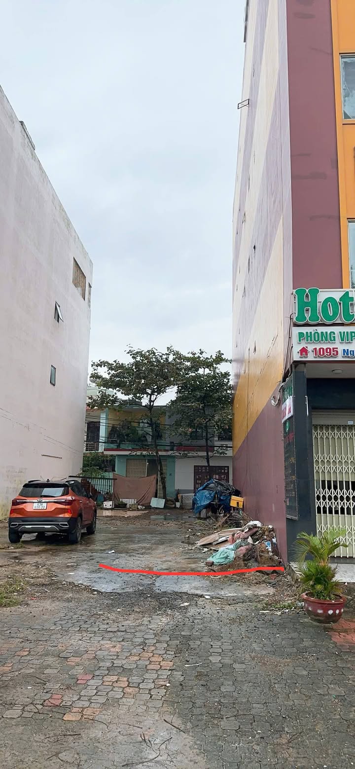 Đất mặt biển đường Nguyễn Tất Thành, Đà Nẵng 125m² - Vị trí đắc địa gần công viên