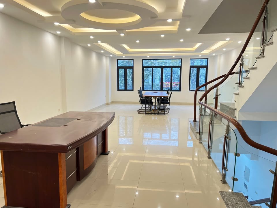 Cho thuê shophouse Khu D Geleximco 144m² giá 32 triệu - Kinh doanh đỉnh cao!