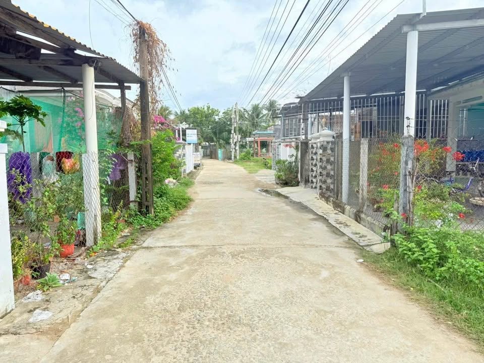 Nhà Xuân Tự 2 Vạn Hưng 127.8m² giá 1.2 tỷ - Gần biển, ô tô vào tận nơi!