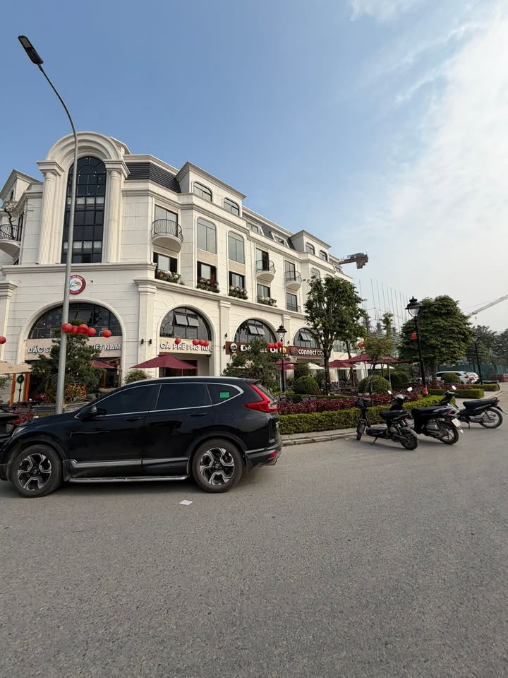 Nhà phố Hinode 14-1X Kim Chung 100m² giá 18 tỷ - Vị trí đắc địa gần hồ