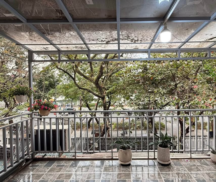 Căn hộ T3 Trung Tự 70m² giá 10 triệu - View hồ đẹp, sẵn sàng vào ở!