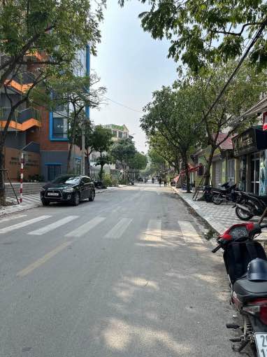 Nhà phố mặt tiền Phú Thượng 64m² giá 42 tỷ - Kinh doanh đỉnh cao!