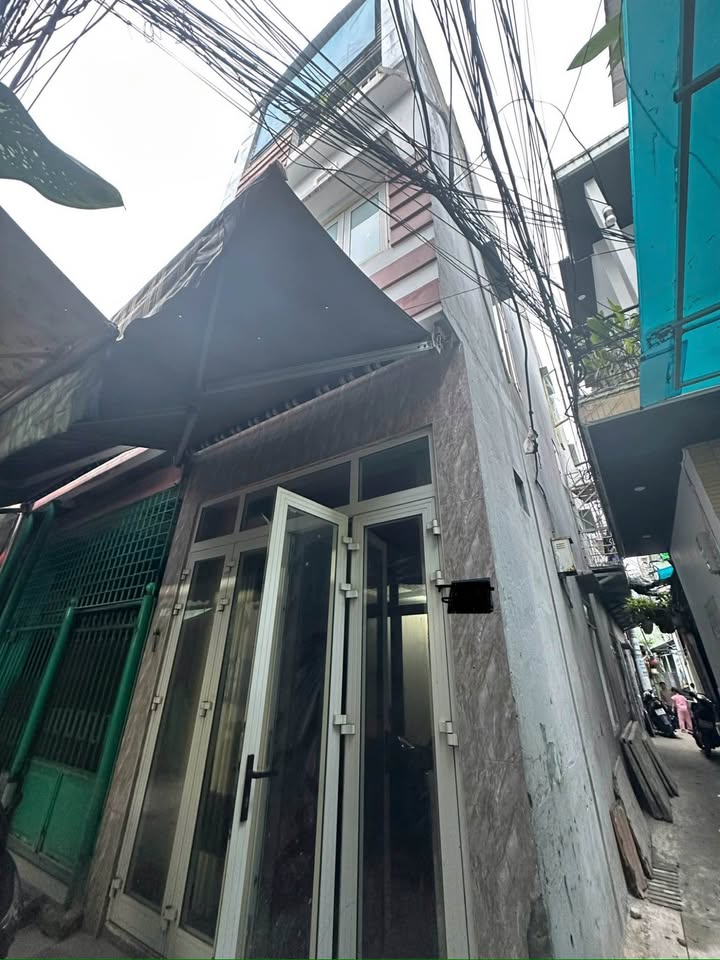 Nhà 3 tầng kiệt Lê Duẩn, Thanh Khê, Đà Nẵng - Giá 3.9 tỷ, Sẵn Sàng Vào Ở Ngay!